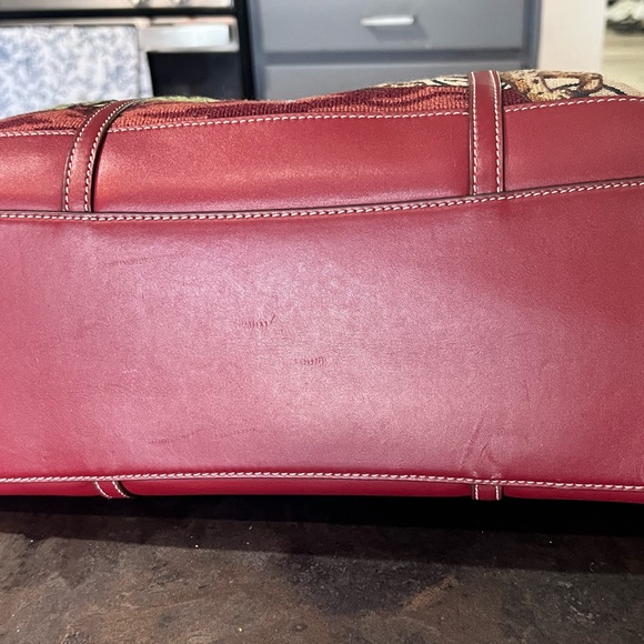 AUTHENTIC! Tory Burch Perry T Monogram Jacquard Embroidered Triple Tote - Picture 4 of 8